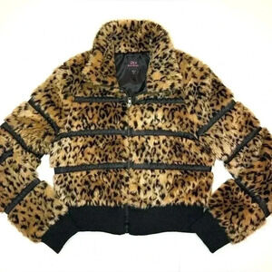 2B BEBE womens Faux Fur Animal Print Jacket& Coat Size - Medium